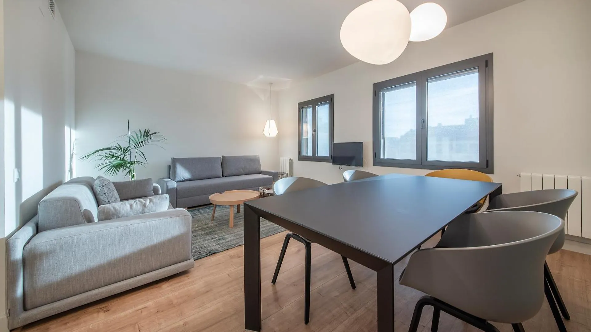 Central One Bedroom Apartment You Stylish Apartments Barcelona 0*,  Spain